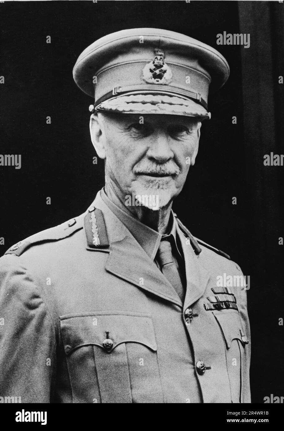 Jan Christiaan Smuts (1870ñ1950) South African and British Commonwealth statesman and military