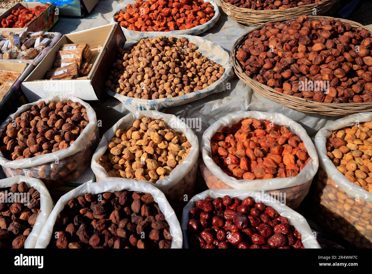 Sale of dried fruits at the TakhtaKaracha mountain pass, Uzbekistan