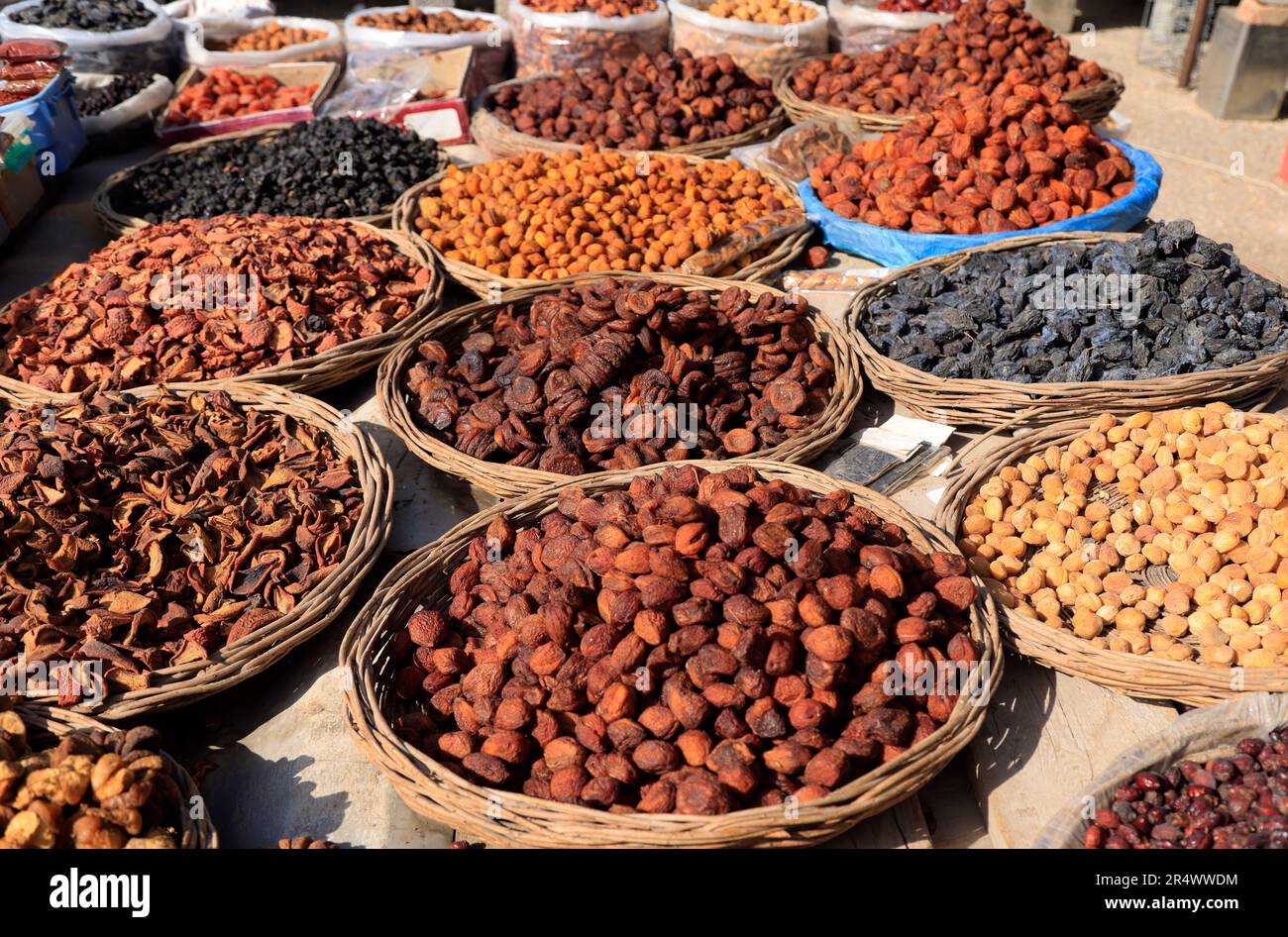 Sale of dried fruits at the TakhtaKaracha mountain pass, Uzbekistan Stock Photo Alamy