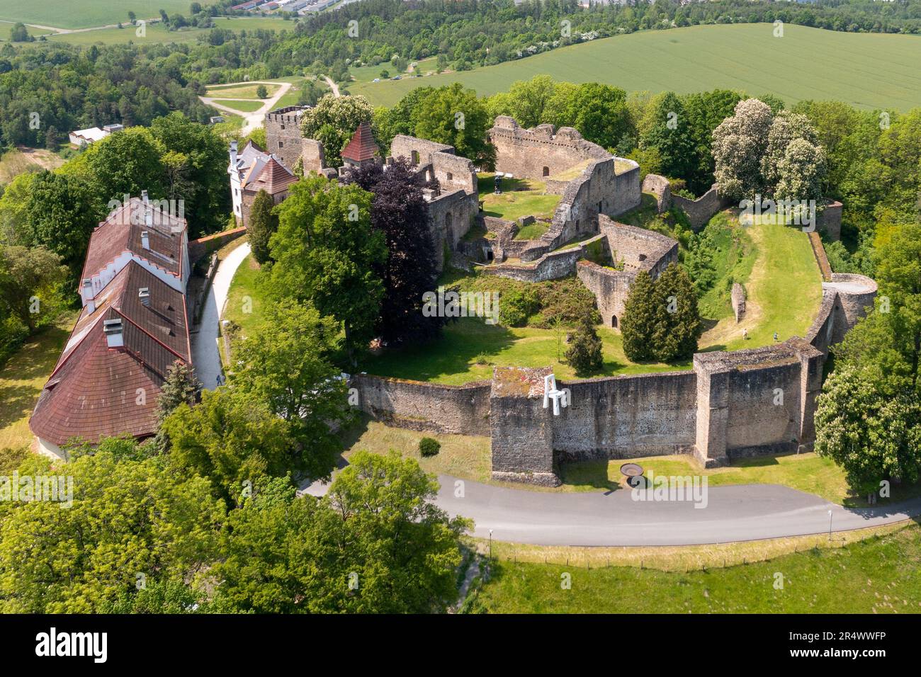 zámek a hrad Klenová u Klatov, Sumava, Ceska republika / castle and