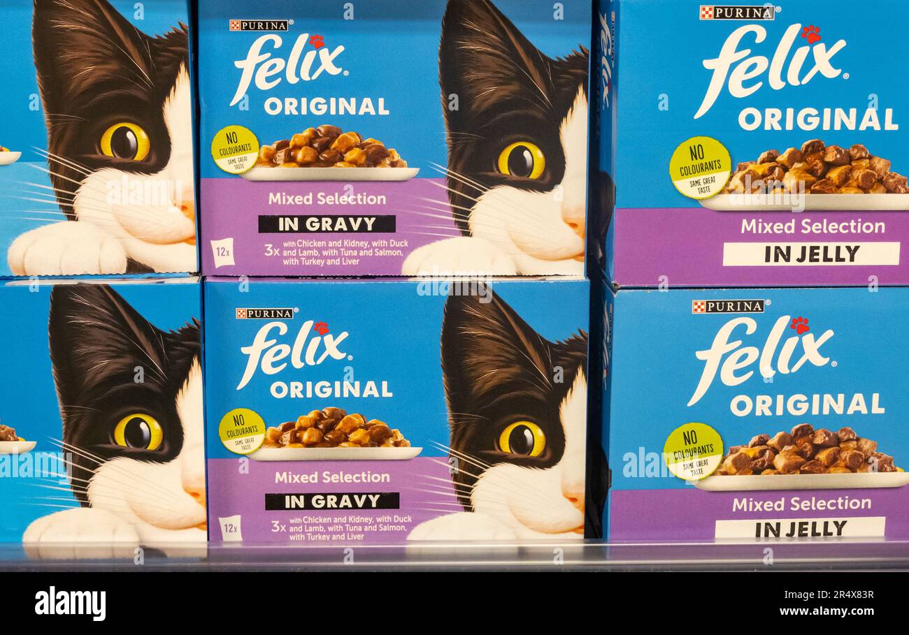 Felix cat food on a supermarket shelf Stock Photo