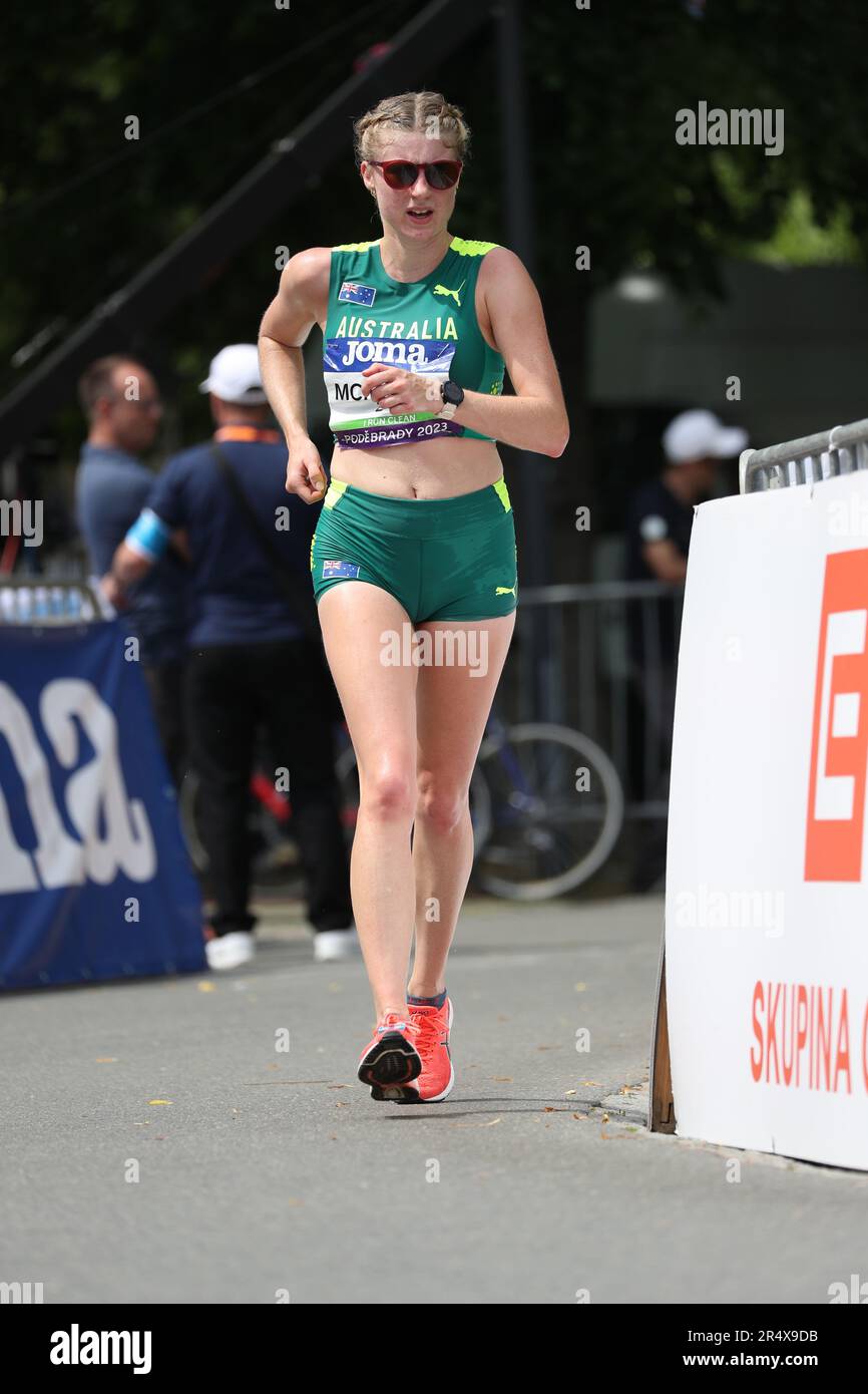 Elizabeth mcmillen hi-res stock photography and images - Alamy