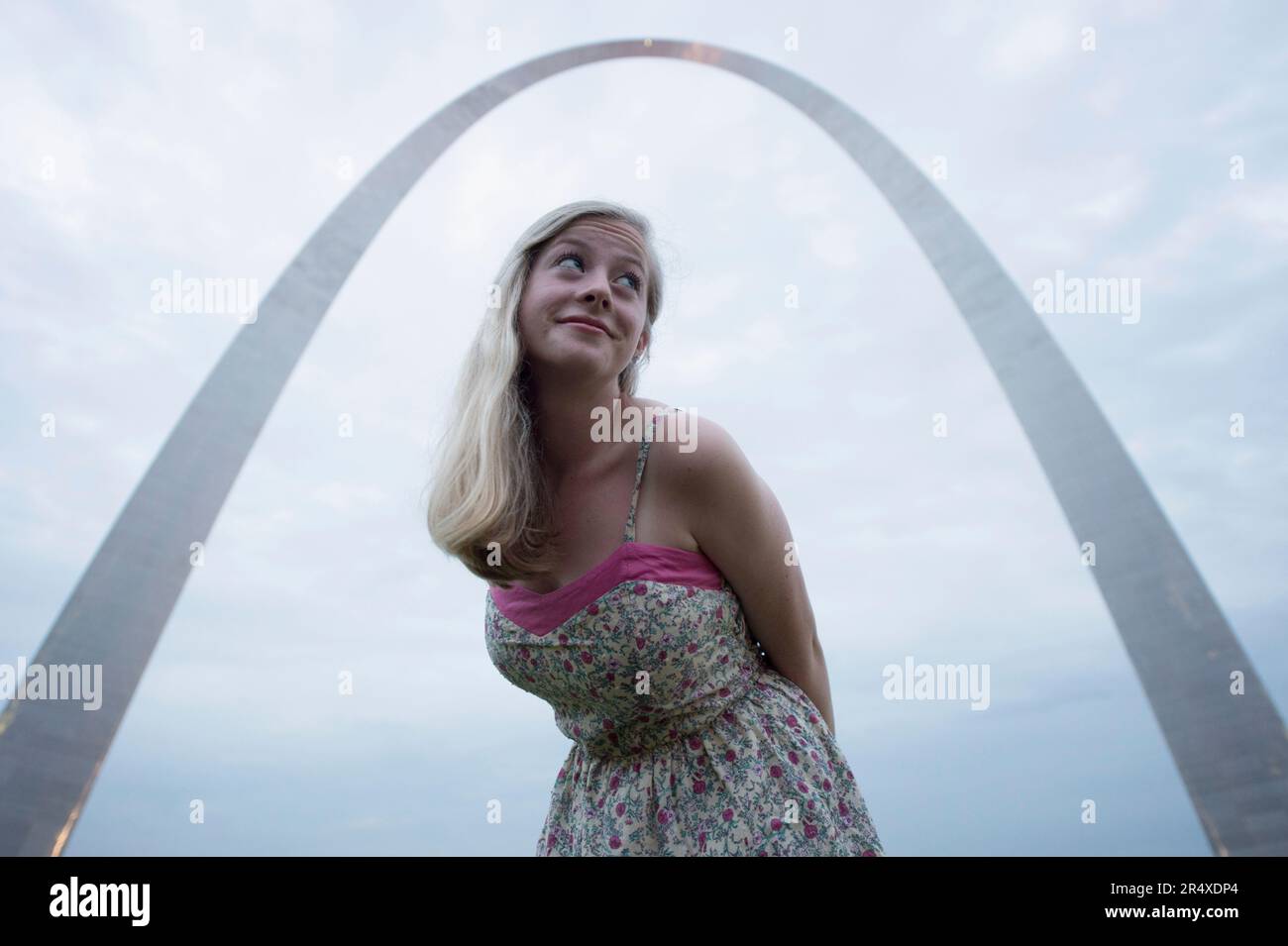 Teenage girl at the Gateway Arch monument in St. Louis, Missouri, USA; St. Louis, Missouri, United States of America Stock Photo