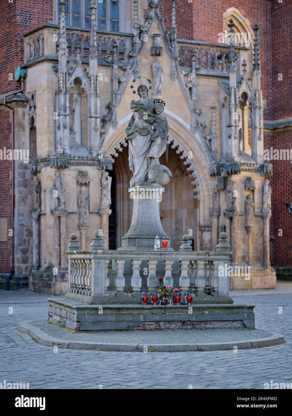 Gothic cathedral of saint johns wroclaw hi-res stock photography and ...