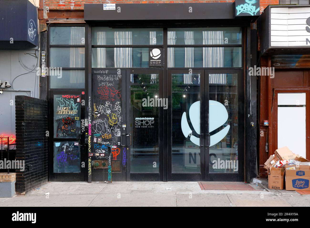 Montana Shop, 149 Rivington St, New York, NYC storefront of a spraypaint and graffiti supply store in Manhattan's Lower East Side. Stock Photo