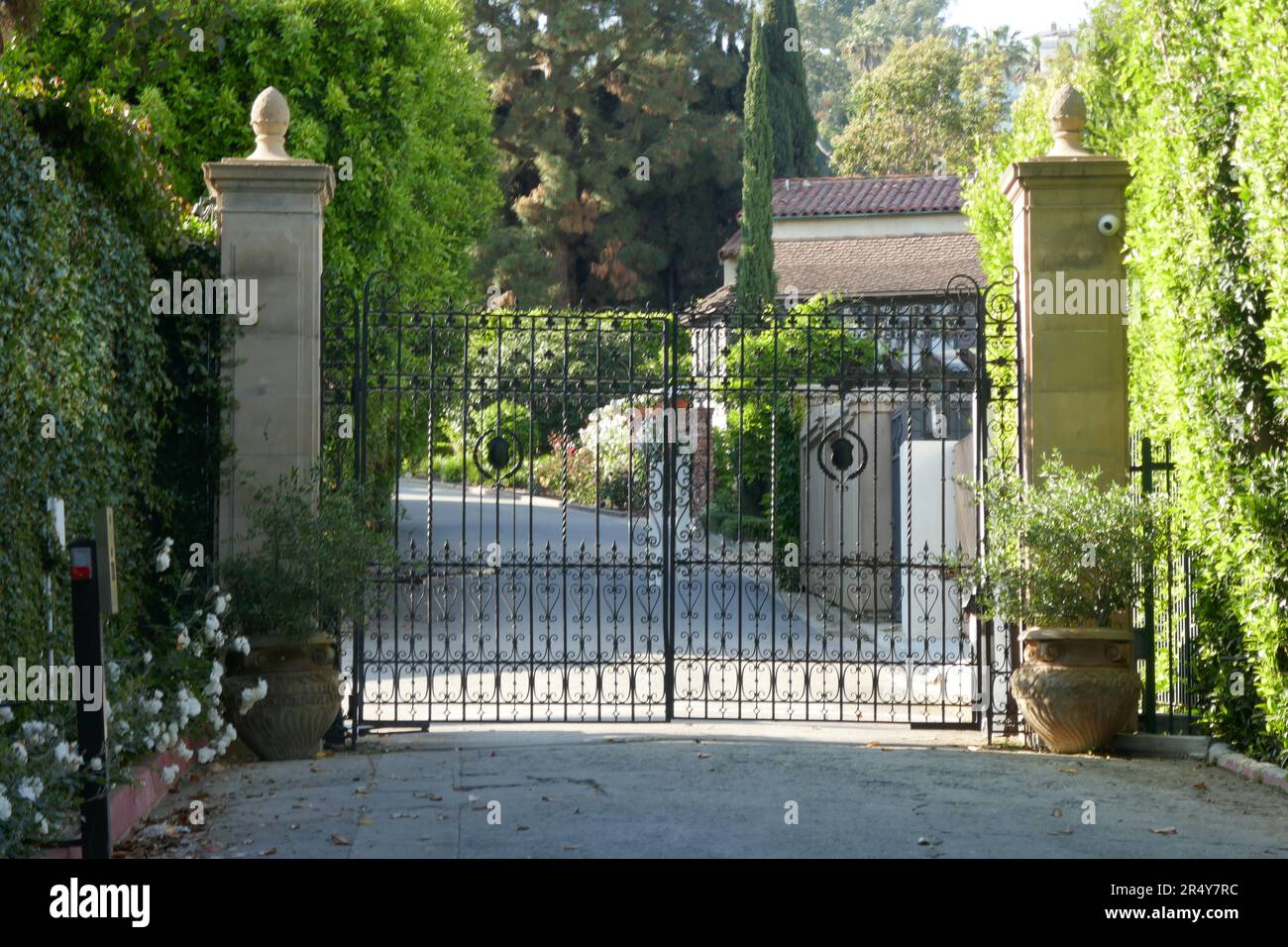 Beverly Hills, California, USA 27th May 2023 Musician Ringo Starr and
