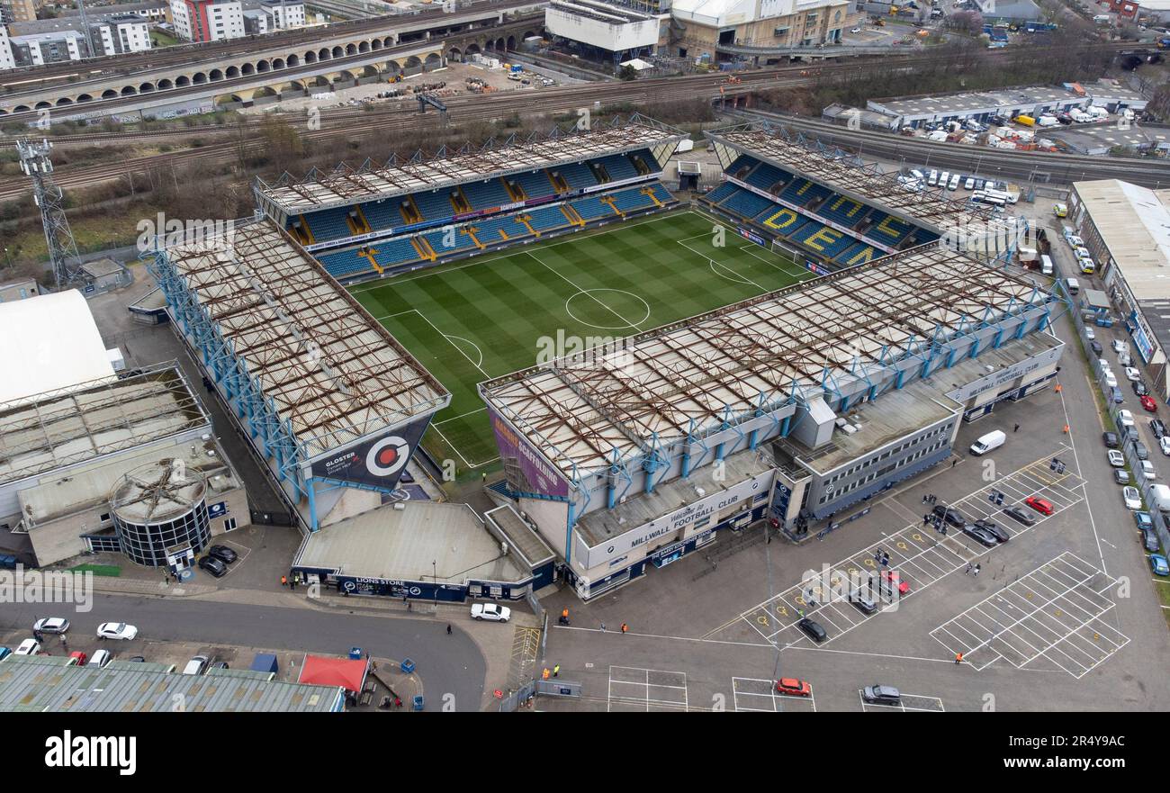 Ground View of the Den Millwall Football Club. The game finishes goalless.Millwall  FC 10/03/13 Millwall FC V Blackburn Rovers 10/03/13 FA Cup Quarter Stock  Photo - Alamy