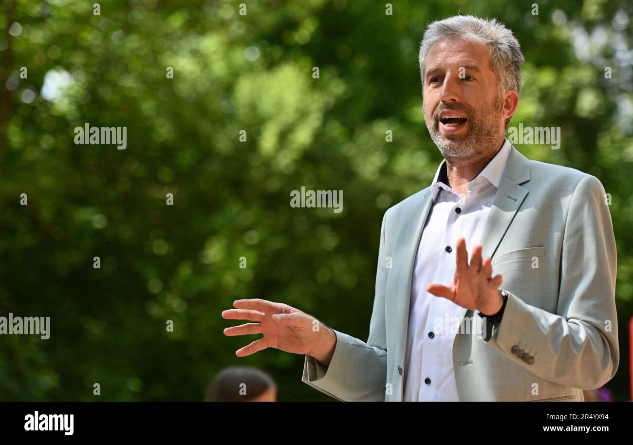 PRODUCTION 30 May 2023, BadenWürttemberg, Tübingen The mayor of