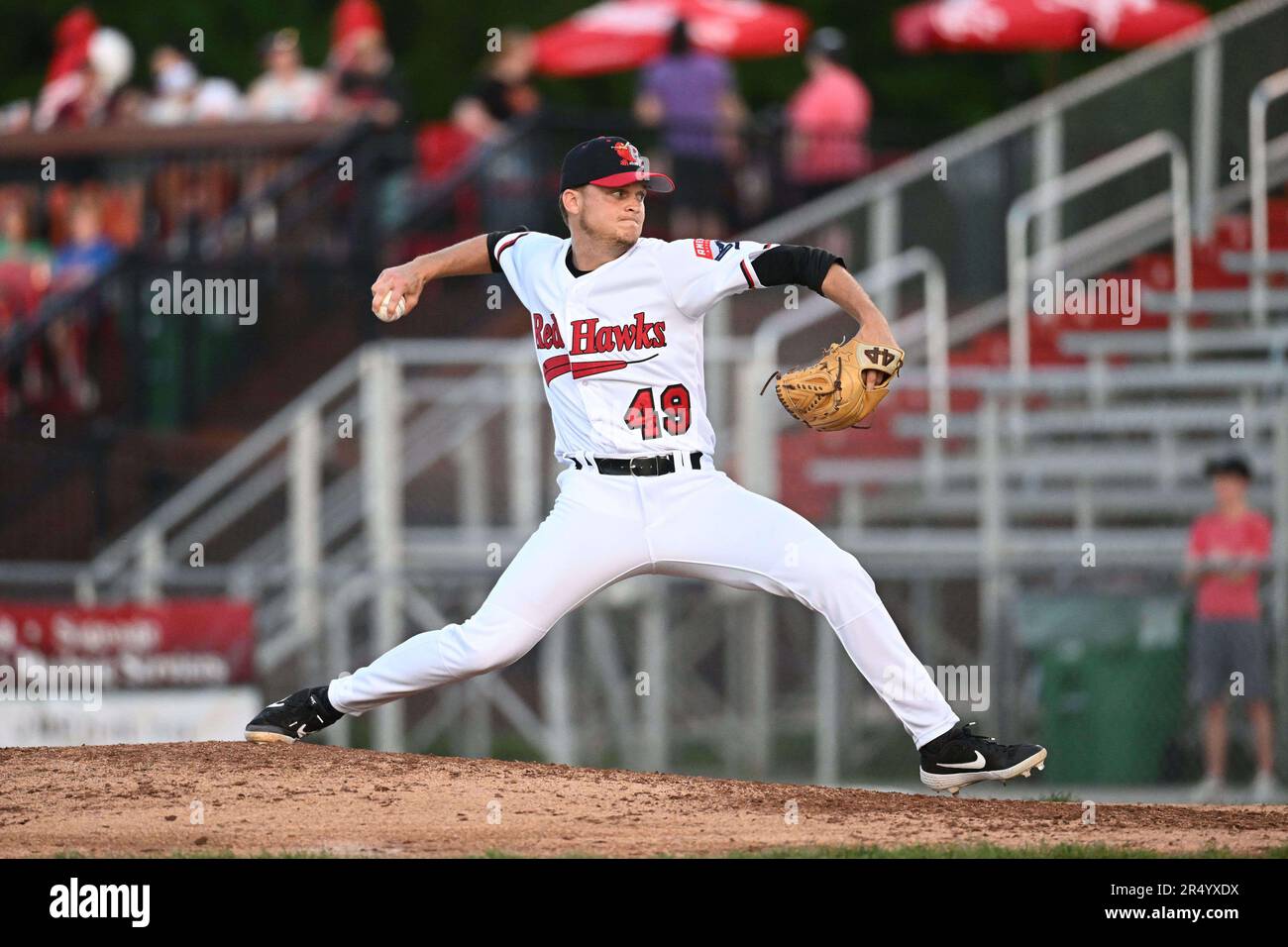 Fargo, ND, , May 30, 2023. Fargo, ND on Tuesday, May 30, 2023. FM RedHawks pitcher Tanner Riley (49) delivers a pitch during the FM Redhawks game against the Sioux Falls Canaries in American Association professional baseball at Newman Outdoor Field in Fargo, ND on Tuesday, May 30, 2023. Sioux Falls won 4-2.Photo by Russell Hons/CSM(Credit Image: © Russell Hons/Cal Sport Media) Stock Photo