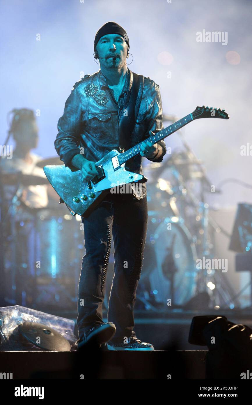 The Edge U2 Performing Live In Concert At Anz Stadium On Their 360