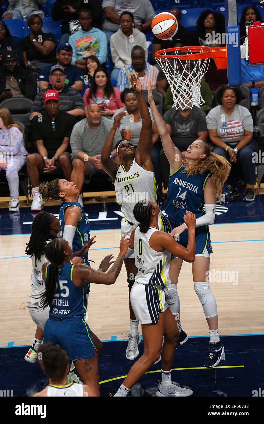 Dallas wings vs minnesota lynx hires stock photography and images Alamy