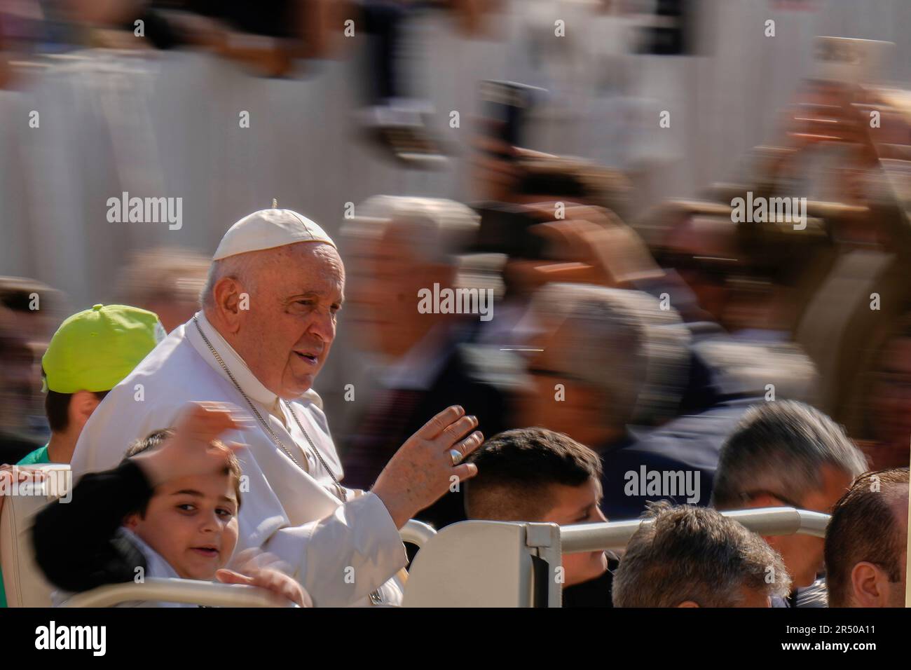 Pope Francis Arrives For His Weekly General Audience In St Peter s pope-francis-arrives-for-his-weekly-general-audience-in-st-peter-s