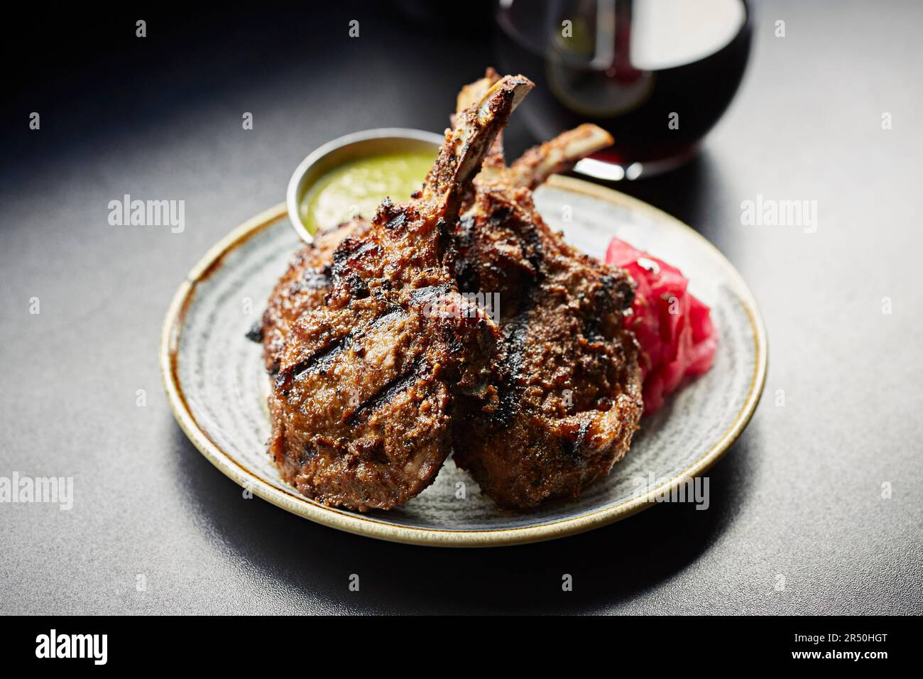 Indian spiced lamb chops Stock Photo - Alamy