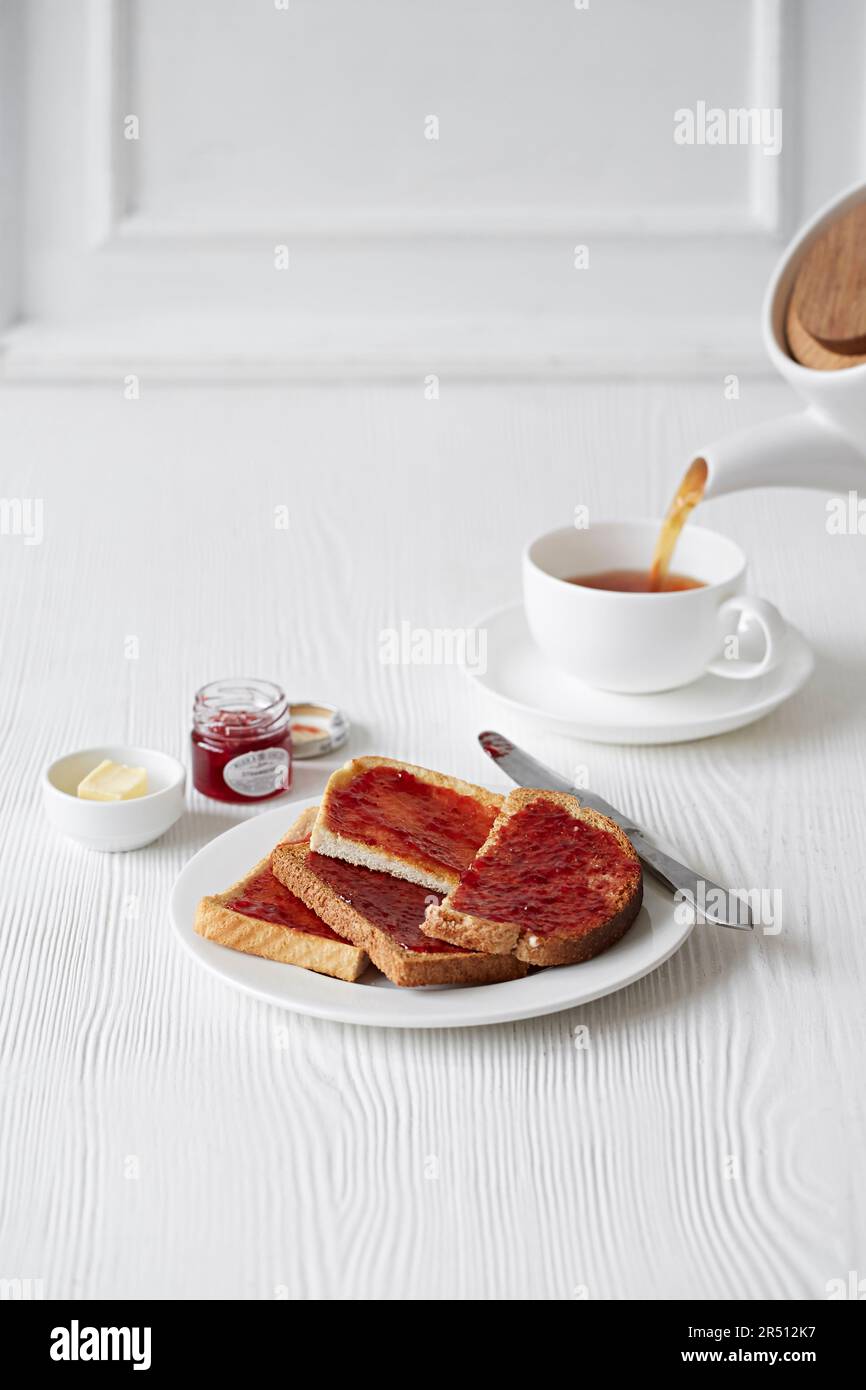 Tea and toast and jam hi-res stock photography and images - Alamy