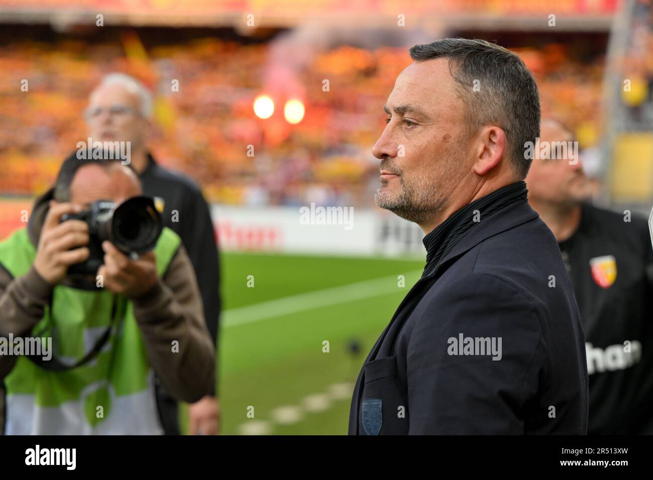 Lens coach hi-res stock photography and images - Page 8 - Alamy