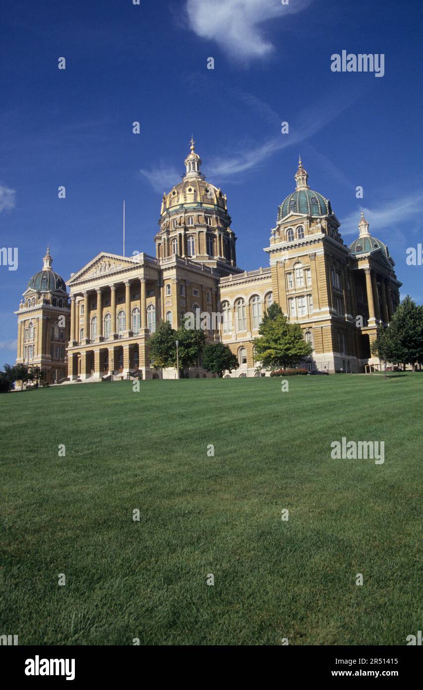 The ornate Iowa State Capitol building on a hill at the end of the Grand Ave - Des Moines, Iowa, USA. Stock Photo