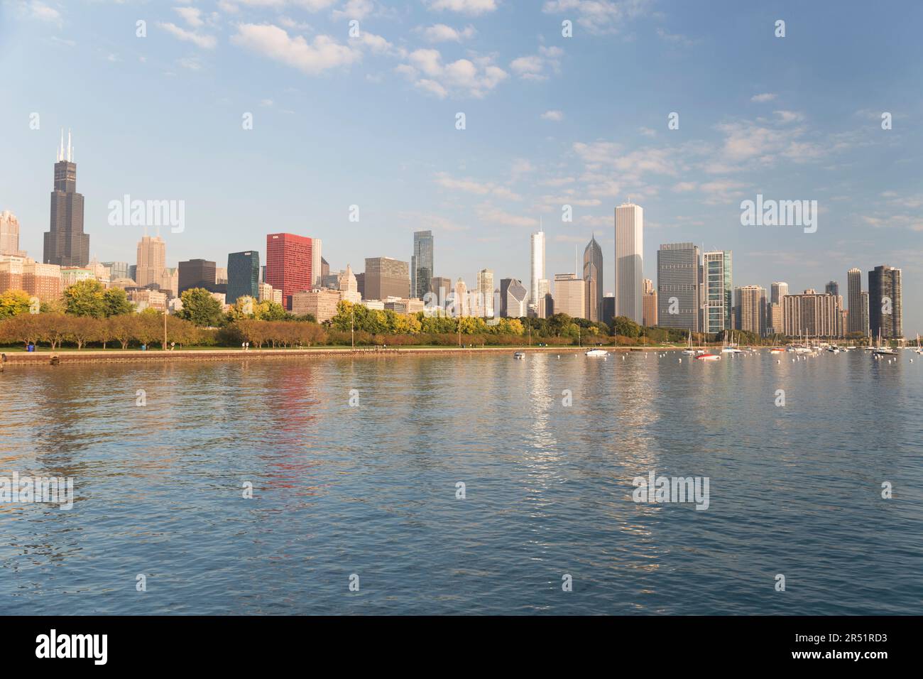 USA, Illinois, Chicago, city skyline across Lake Michigan from Lake
