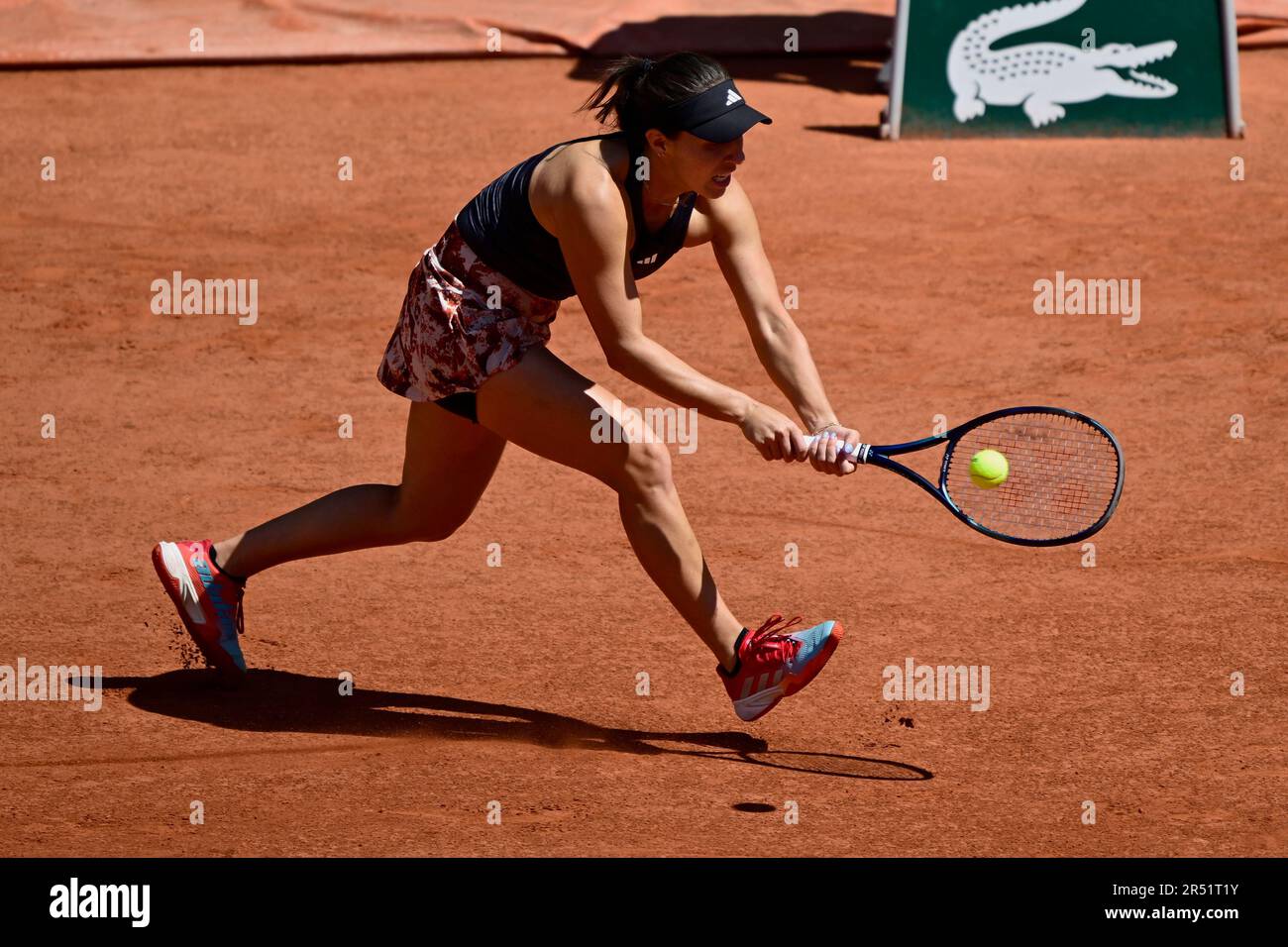 Julien Mattia / Le Pictorium -  Jessica Pegula contre Camila Giorgi -  27/5/2023  -  France / Ile-de-France (region) / Paris  -  Victory for Jessica Pegula after Camila Giorgi withdrew, for the 2nd round of the Roland Garros Open tennis tournament, in Paris, on 31 May 2023. Stock Photo