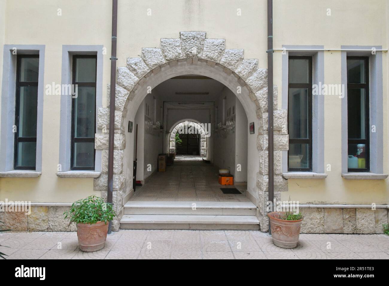 lutti a sant'angelo dei lombardi