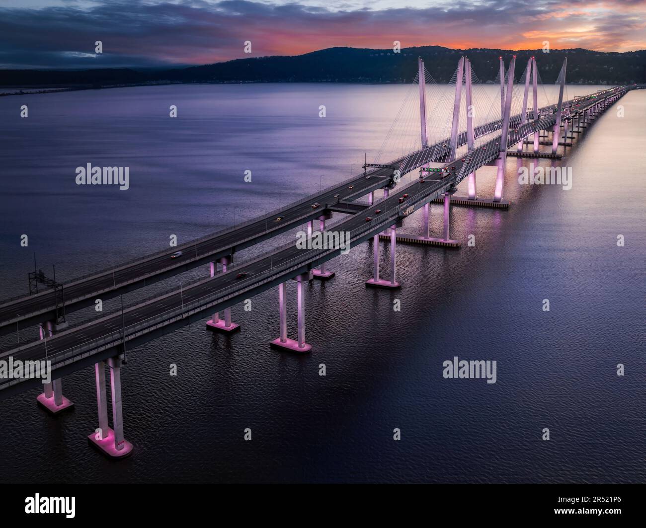 New Tappan Zee Bridge BW Aerial view of the new Tappan Zee Bridge