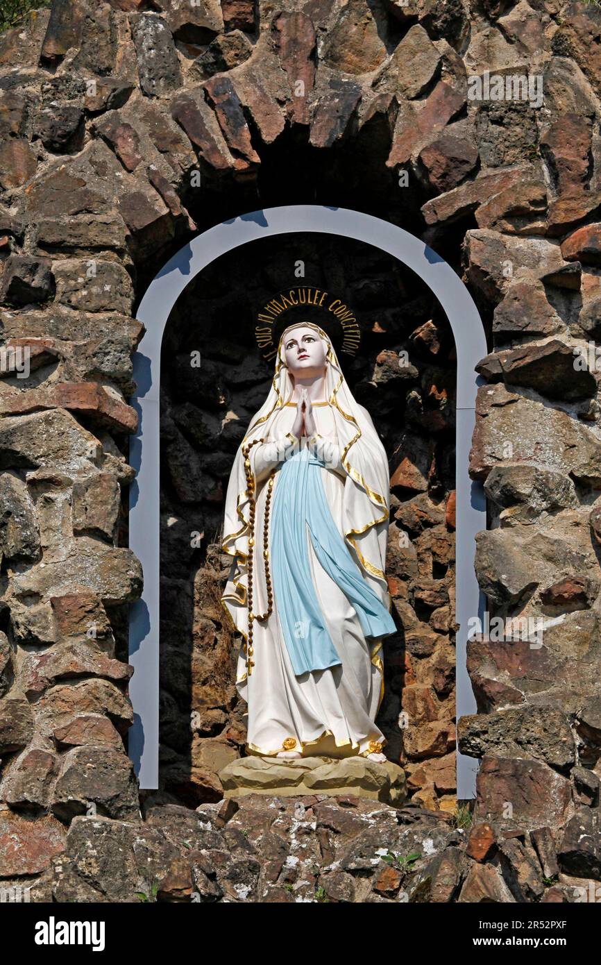 Mariengrotte, Bad Salzschlirf, County of Fulda, Hesse, Statue of the Virgin Mary, Germany Stock Photo