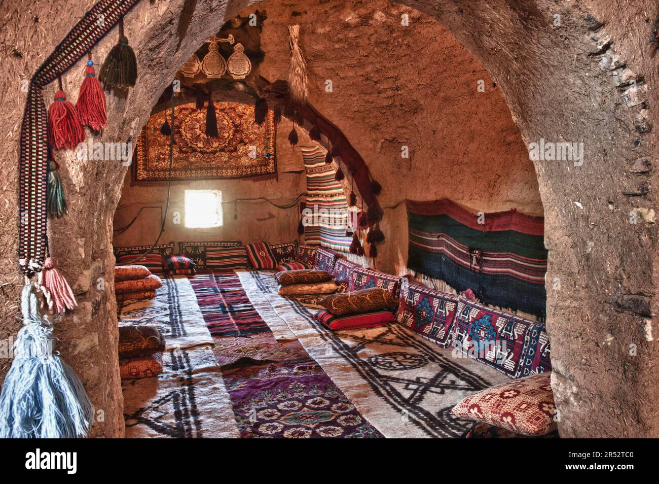 Interior of traditional beehive mud house, mud houses, mud hut, Harran, Sanliurfa province, Turkey Stock Photo