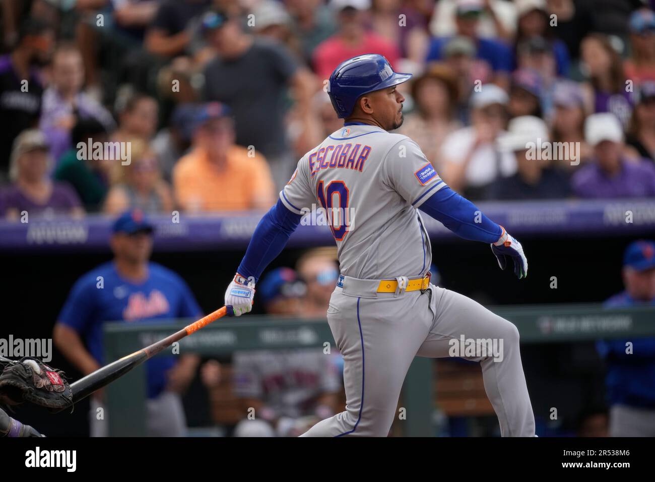 New York Mets third baseman Eduardo Escobar (10) in the fourth inning
