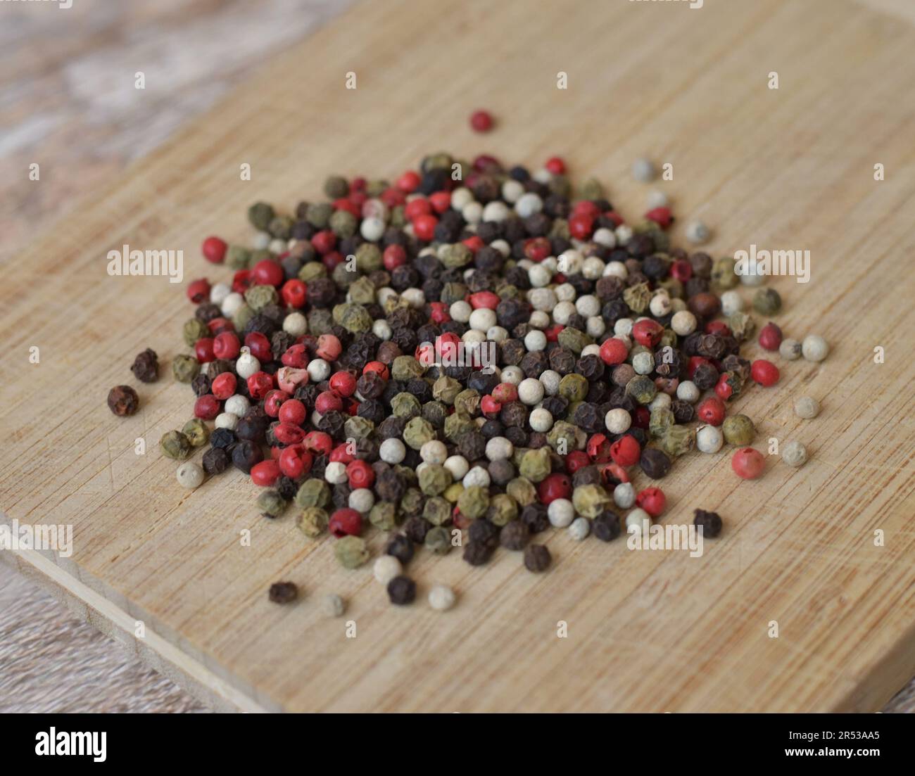 Different peppers hi-res stock photography and images - Alamy