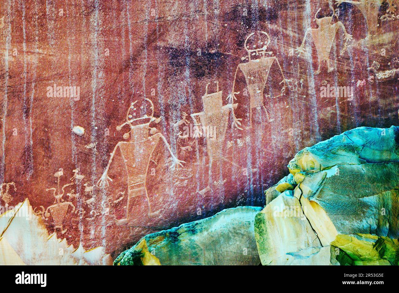 Ancient Pueblo petroglyphs; Petroglyph Panel; Capital Reef National Park; Utah; USA Stock Photo