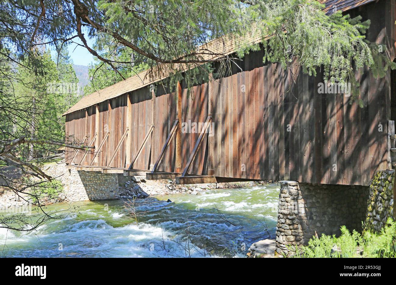 Side view at Wawona Bridge - Yosemite NP, California Stock Photo