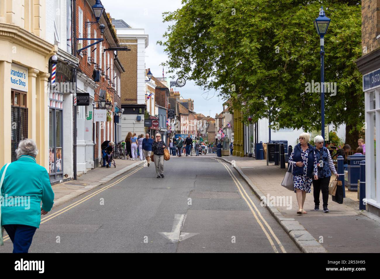 Hythe high street, kent, uk Stock Photo Alamy