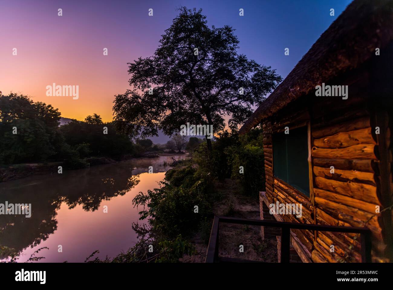 At night you can hear hippos, lions and hyenas from the bedroom of