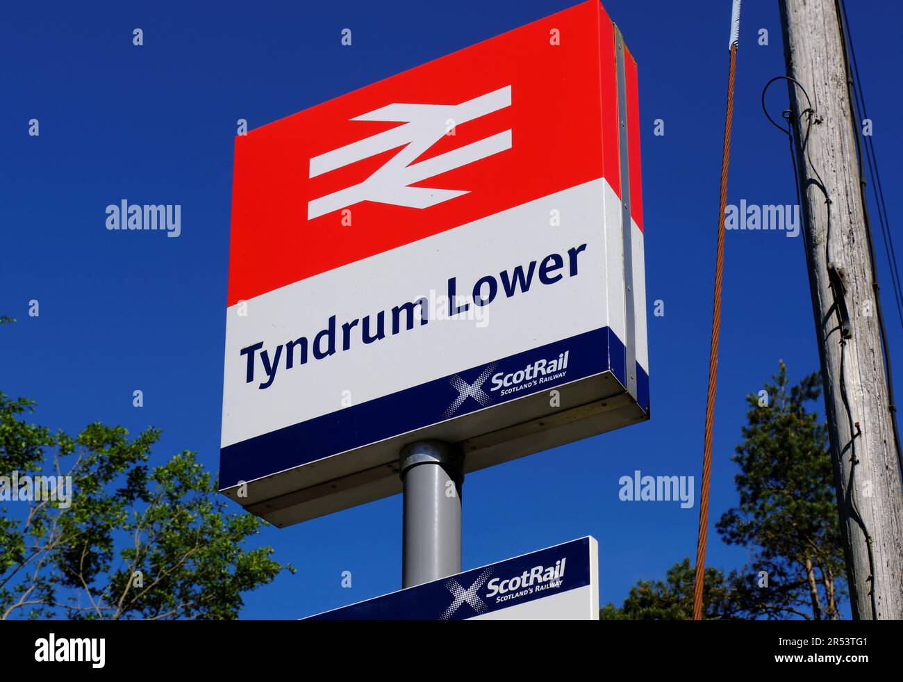 Tyndrum Lower railway station sign, Tyndrum Scotland Stock Photo