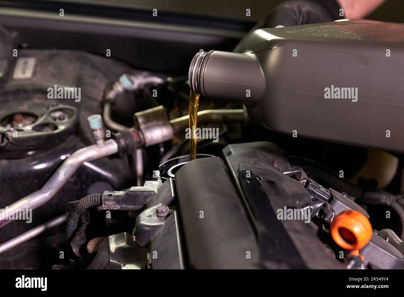 Oil change as car engine maintenance Stock Photo Alamy