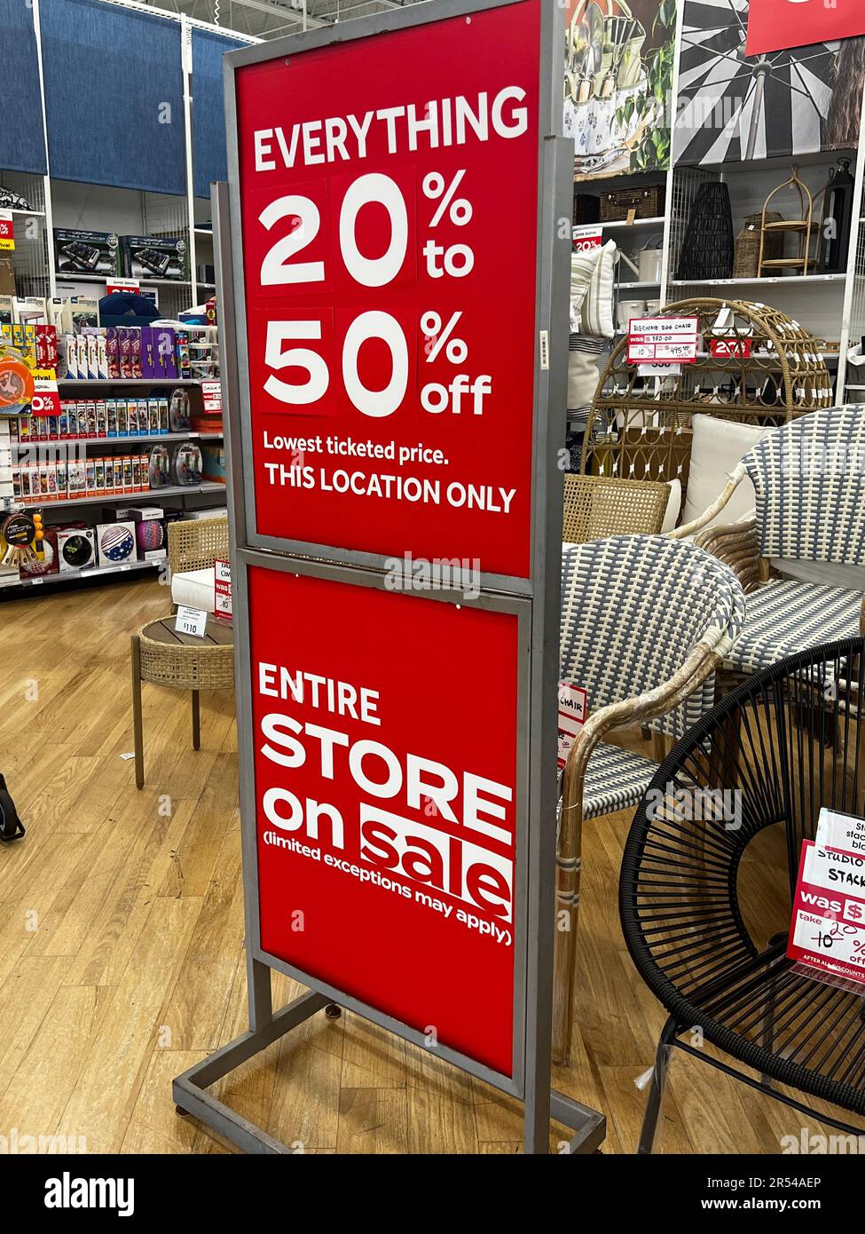 Signage inside a Bed Bath & Beyond store announcing that the entire