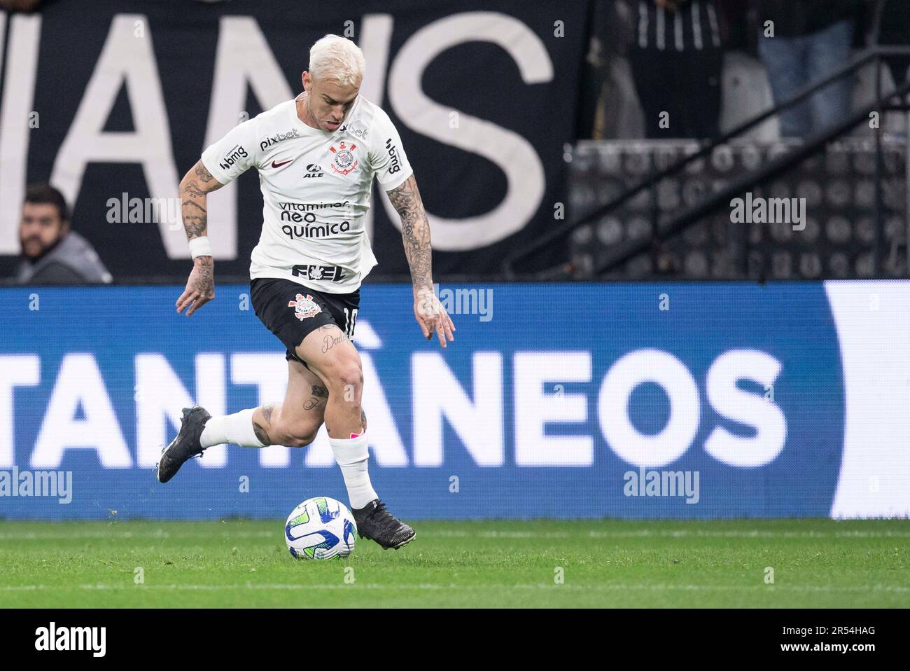 SP - Sao Paulo - 03/24/2022 - PAULISTA 2022, CORINTHIANS X GUARANI - Roger  Guedes Corinthians player during