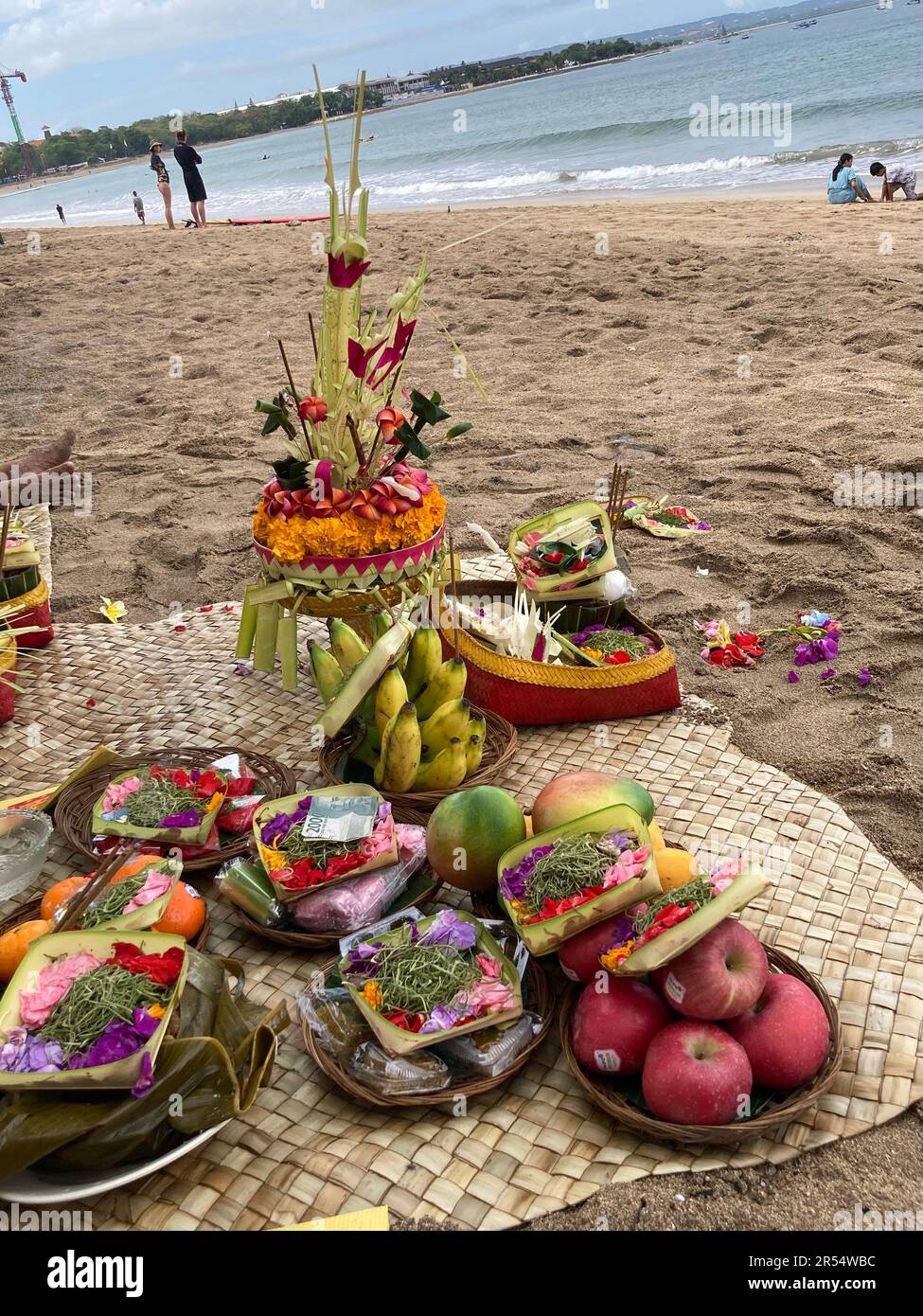 Kuta Indonesia 12th Oct 2022 Offerings At A Hindu Religious kuta-indonesia-12th-oct-2022-offerings-at-a-hindu-religious