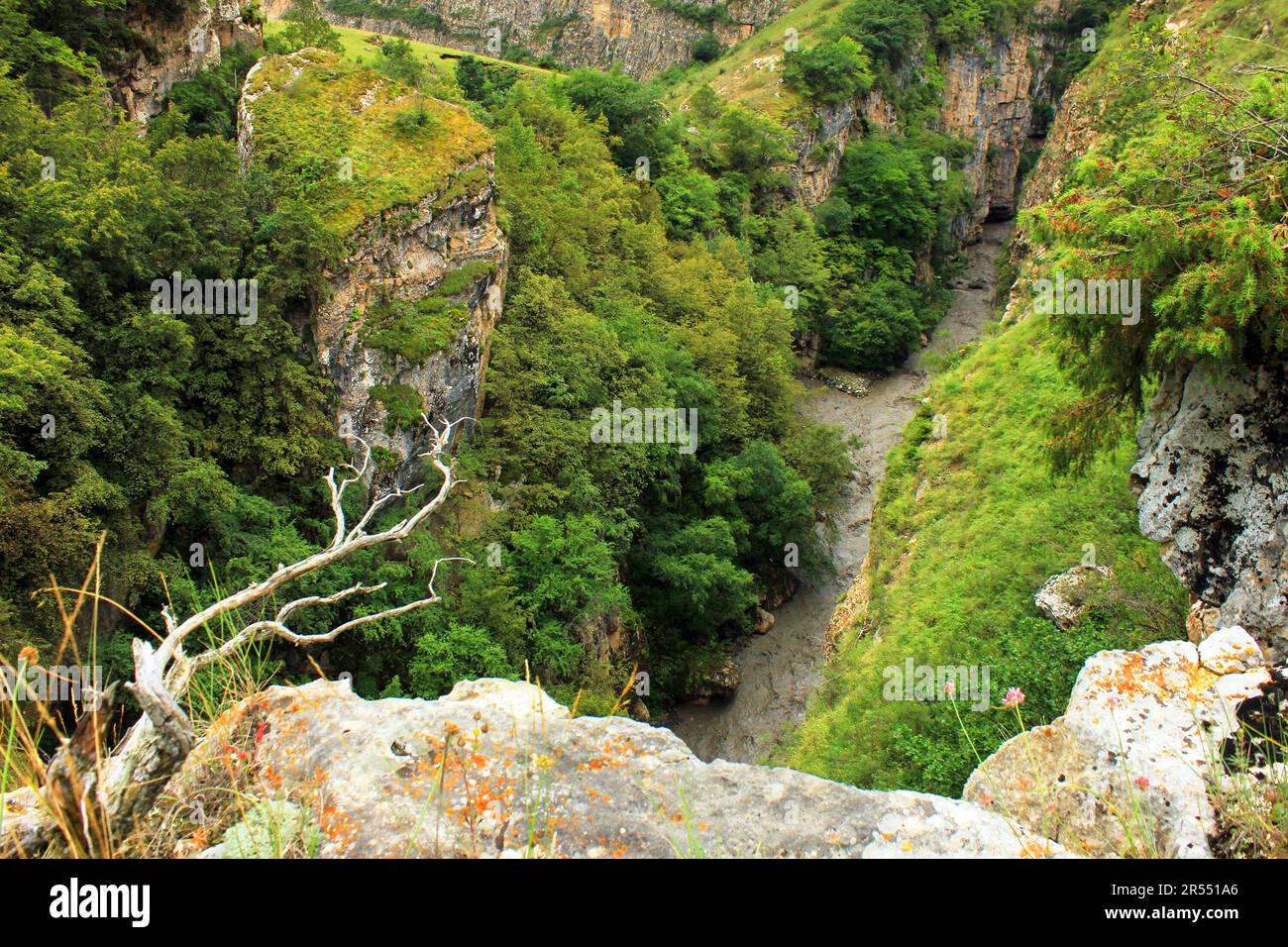 Beautiful gorge beautiful canyon hi-res stock photography and images ...