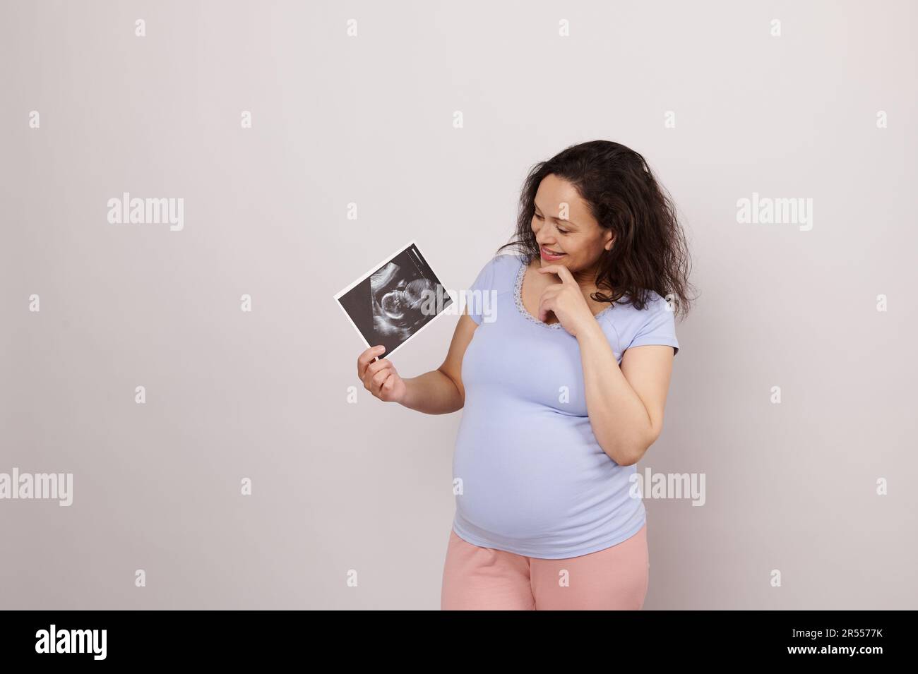 9 week ultrasonography hi-res stock photography and images - Alamy