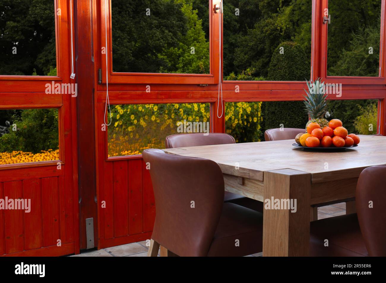 Wooden table fruits stylish hi-res stock photography and images - Alamy