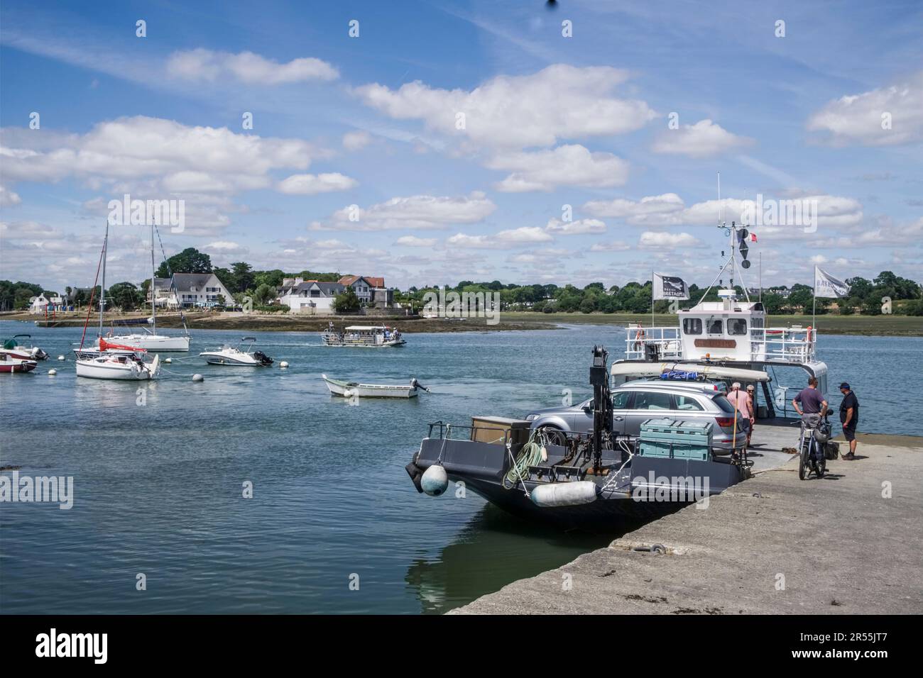Sene (Brittany, northwestern France) landing stage of Barrarac'h in