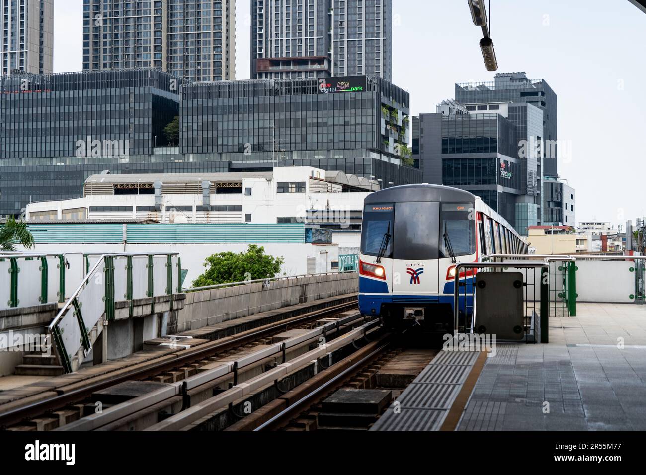 Bangkok Thailand 02nd June 2023 A Bts Skytrain Arrives At Bangkok Thailand 02nd June 2023 A Bts Skytrain Arrives At