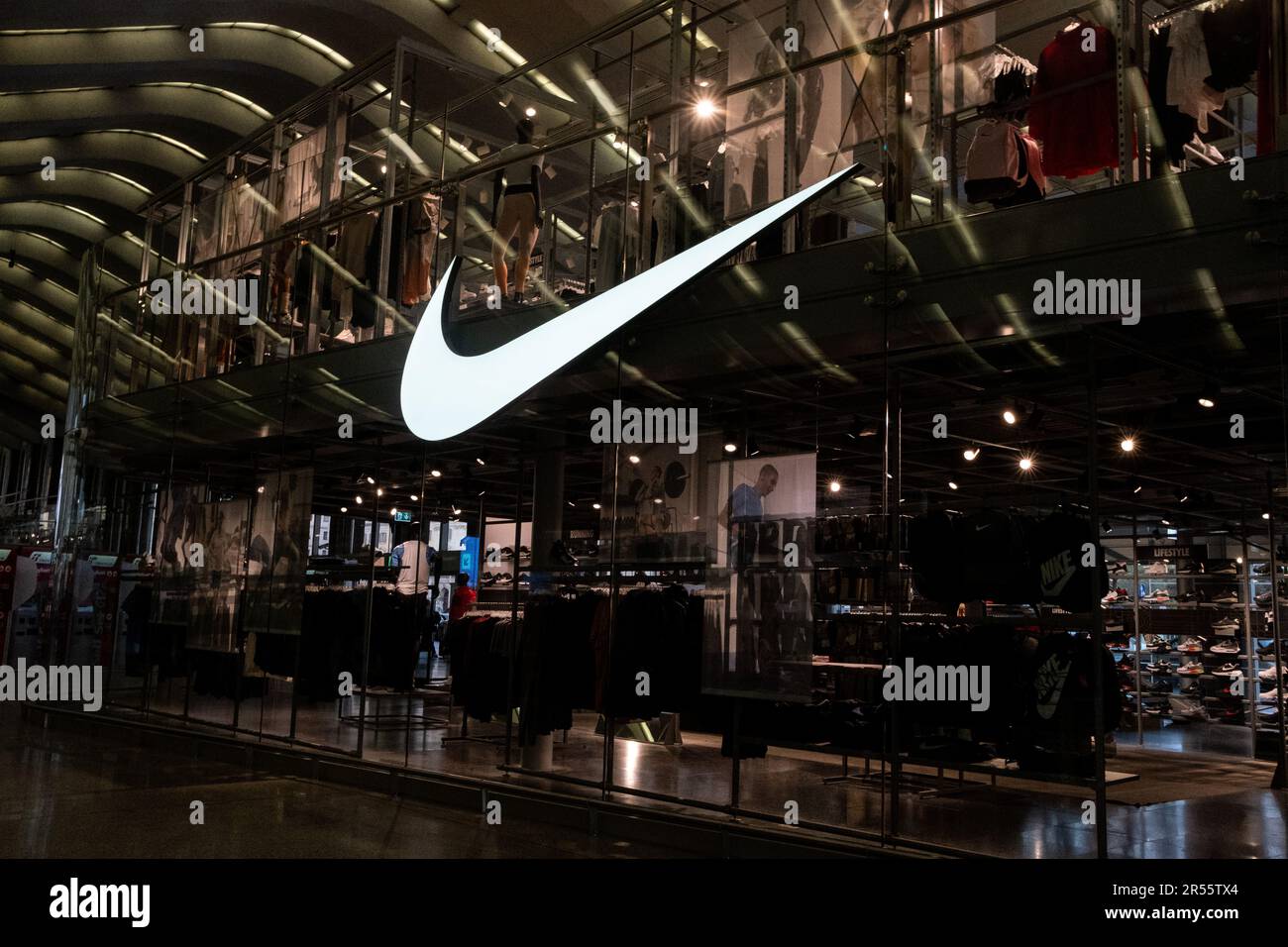 Nike termini train station rome hi-res stock photography and images - Alamy