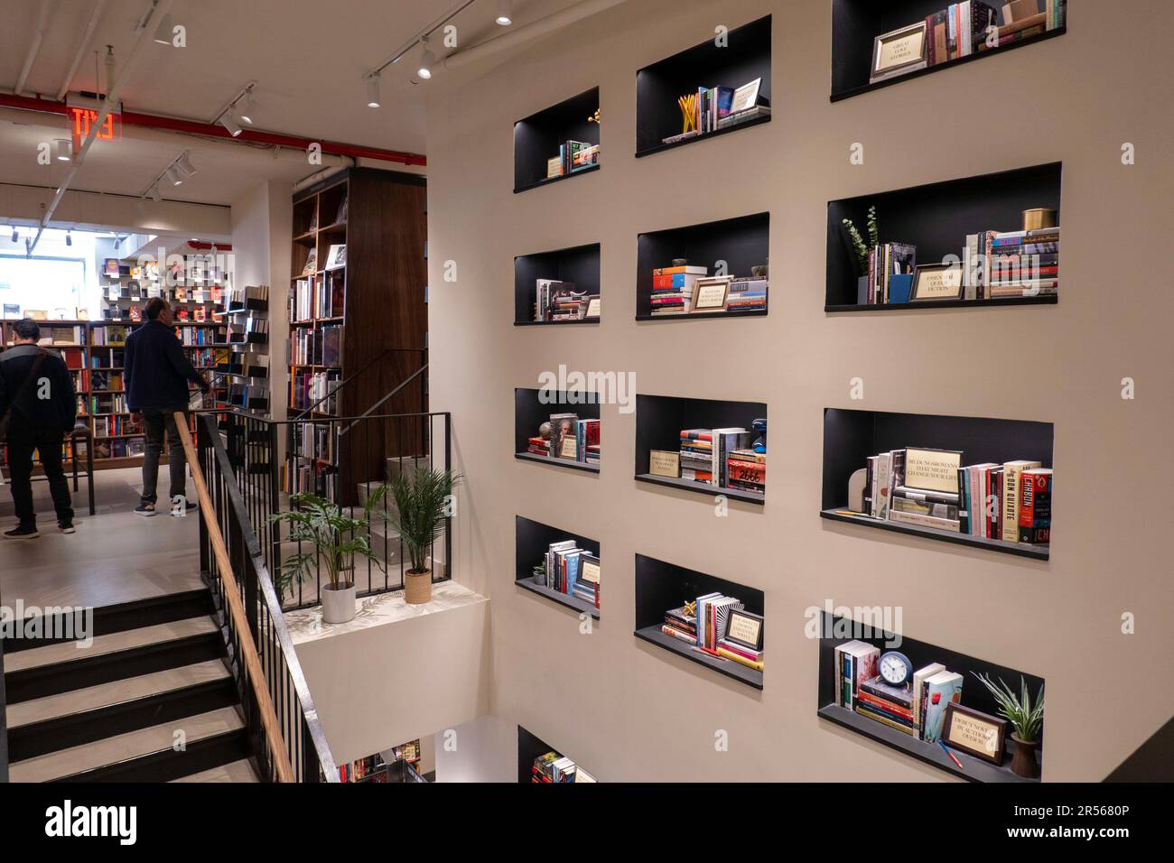 Mcnally jackson in new york hires stock photography and images Alamy