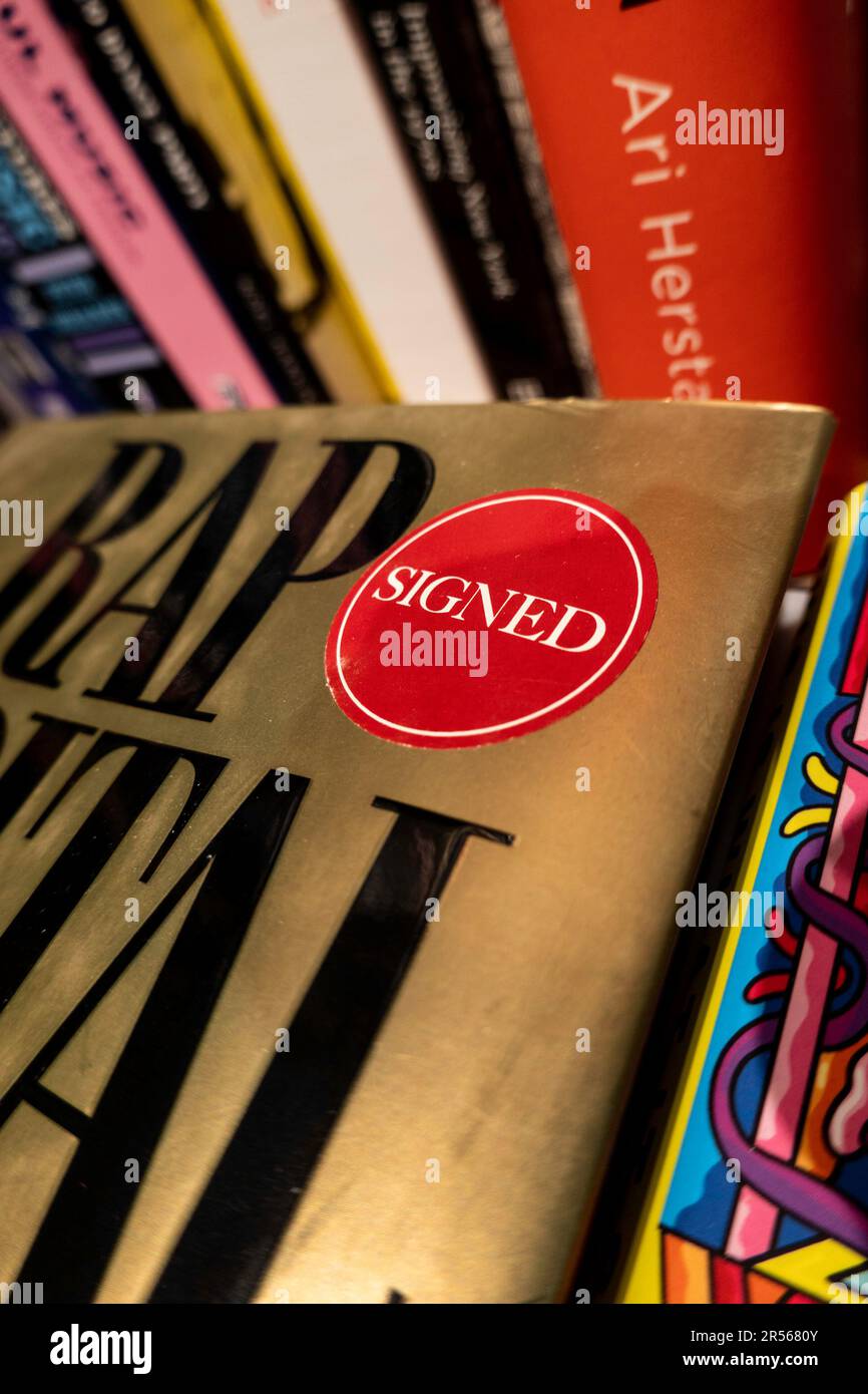 McNally Jackson is a New York Citybased Independent Bookstore located in Rockefeller Center