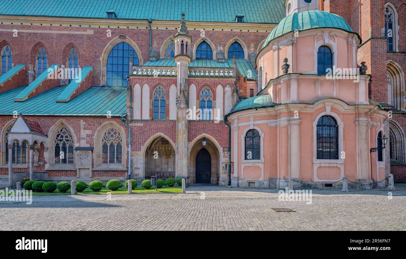 Gothic cathedral of saint johns wroclaw hi-res stock photography and ...