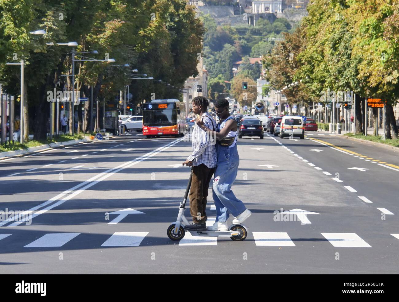 Bergamo, Italy. 01st June, 2023. 2023 for scooters despite increased controls and tougher sanctions, many accidents still cause careless use. In 2 on the same vehicle, high speed on the sidewalks and with the cell phone in hand. Credit: Independent Photo Agency/Alamy Live News Stock Photo