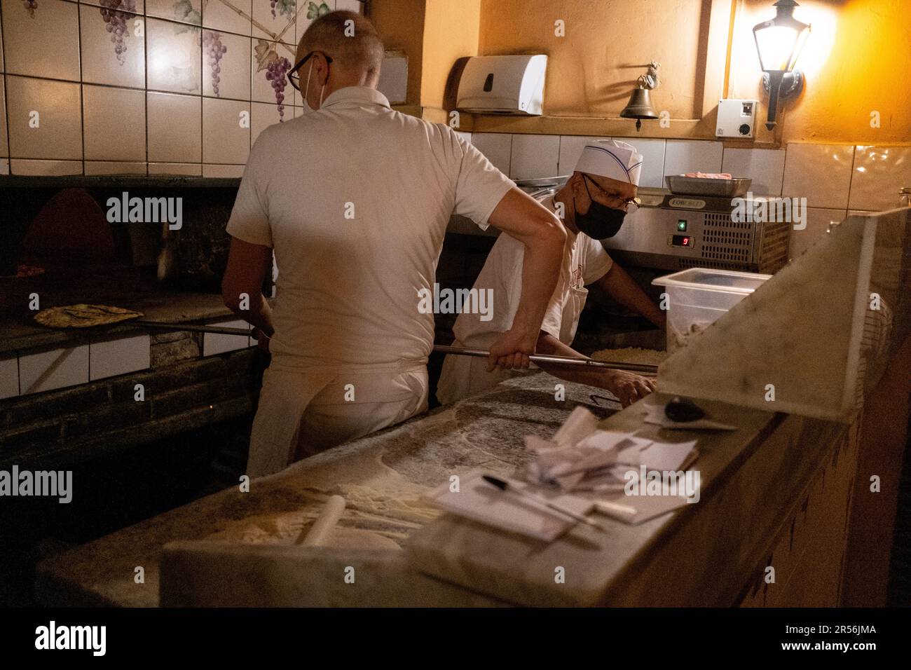 Pizza italy restaurant 2022 hires stock photography and images Alamy