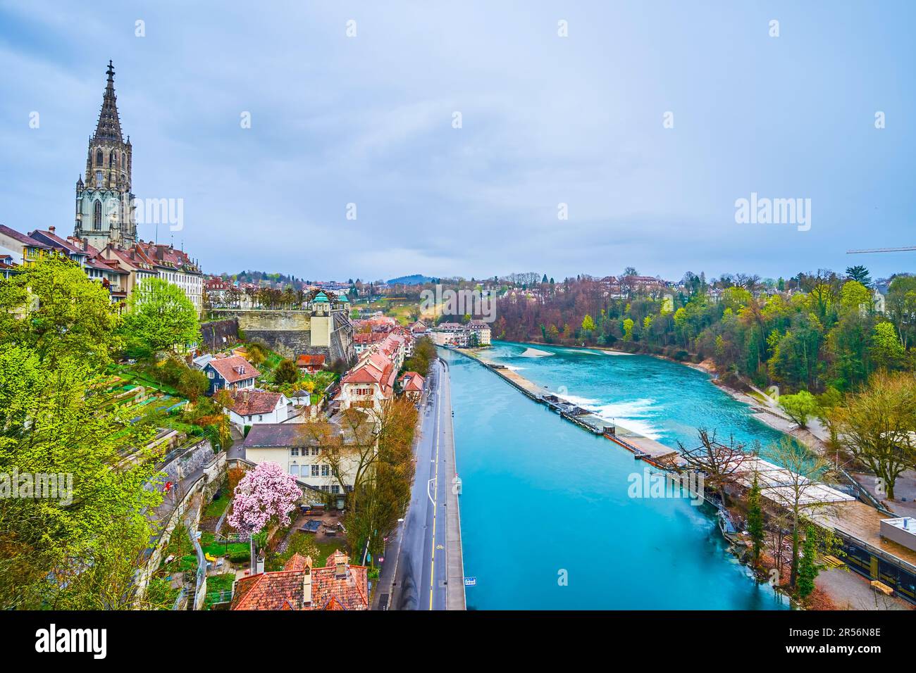 Medieval Bern city with medieval houses and Aare river, Switzerland ...