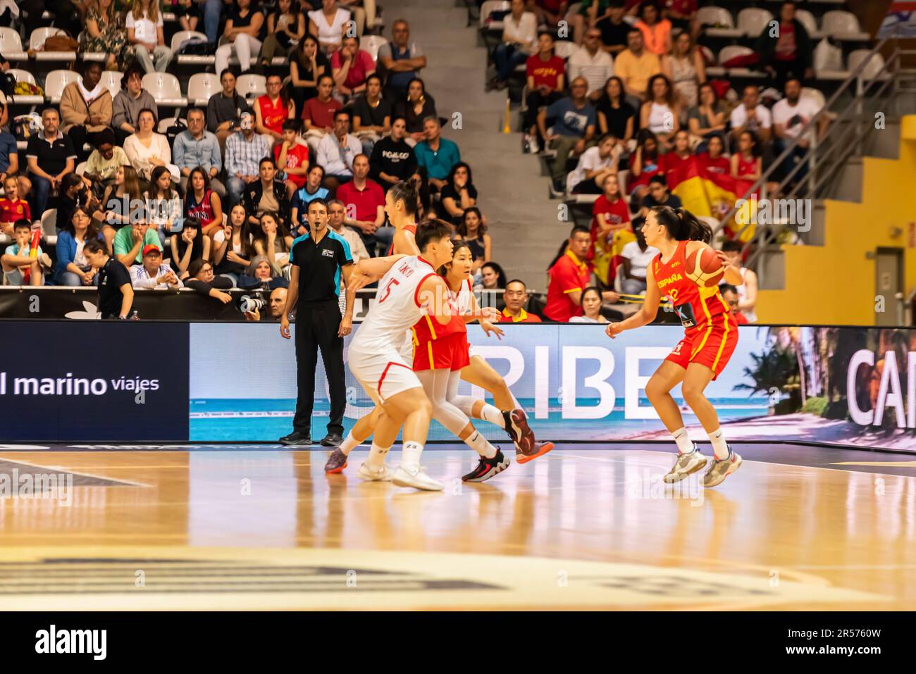 vigo, Spain. May, 26th, 2023.Spanish players Leo Rodriguez and Carrera prepare to start an attack against Luo Xinyu and Tang Yu. Credit: Xan Gasalla / Stock Photo